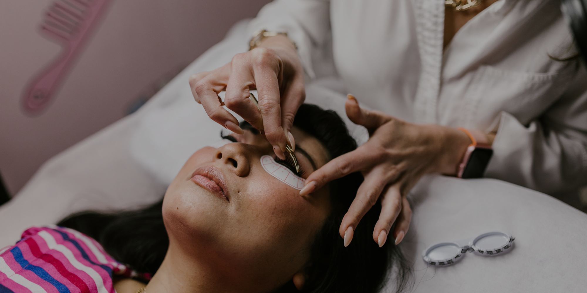 Eyelashes & Eyebrows: What You Need to Start a Successful Beauty Business